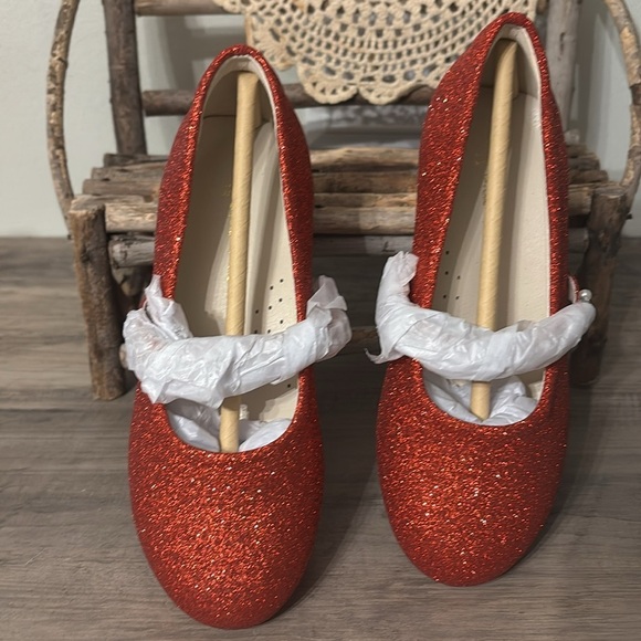red glitter dress shoes Sparkle Red Shoes